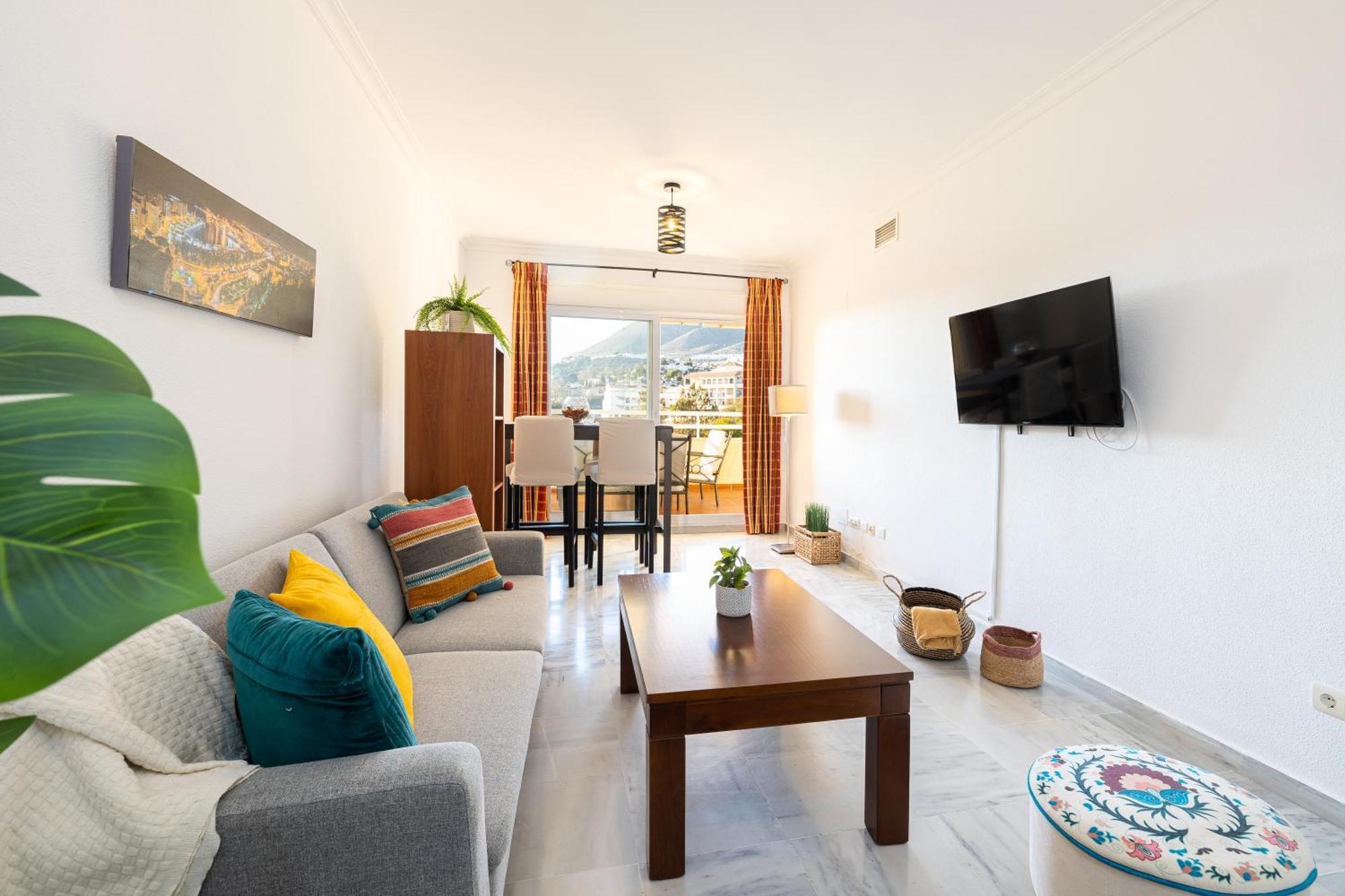Holidays2Nueva Torrequebrada 2 Bedrooms And 2 Bathrooms, Terrace, Community Pool And Garage Benalmádena Exteriér fotografie