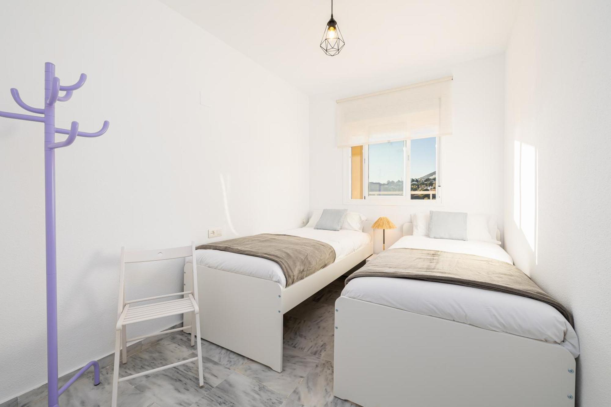 Holidays2Nueva Torrequebrada 2 Bedrooms And 2 Bathrooms, Terrace, Community Pool And Garage Benalmádena Exteriér fotografie